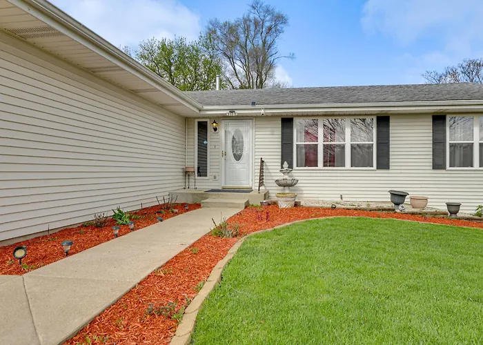 Rural Family Retreat W/ Deck & Yard In Capron! * Capron